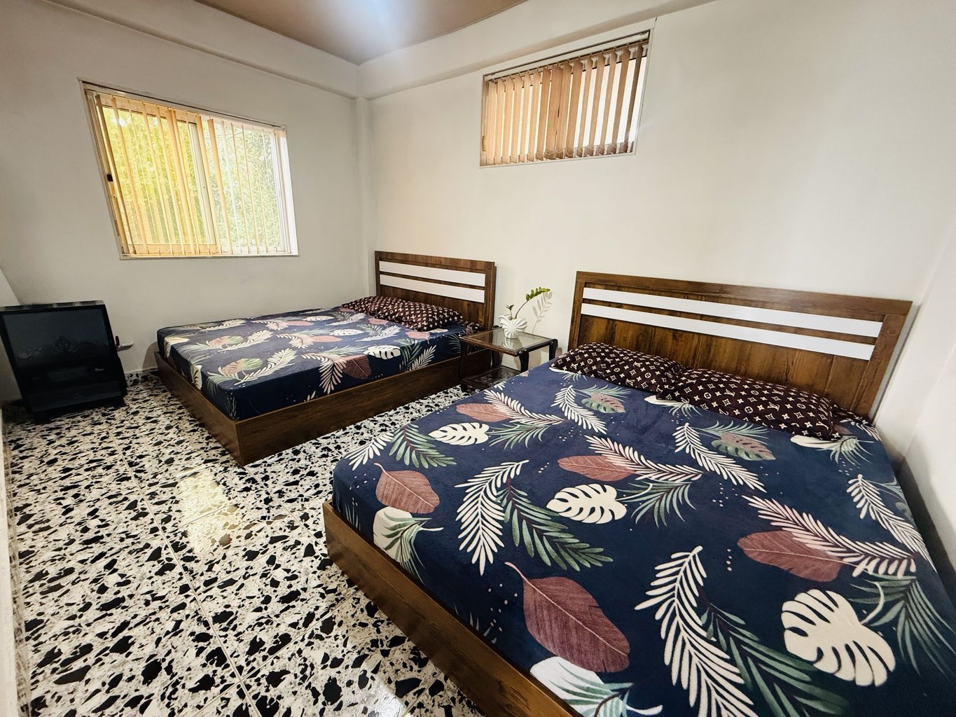 یک خوابه ساحلی آرش واحد 6