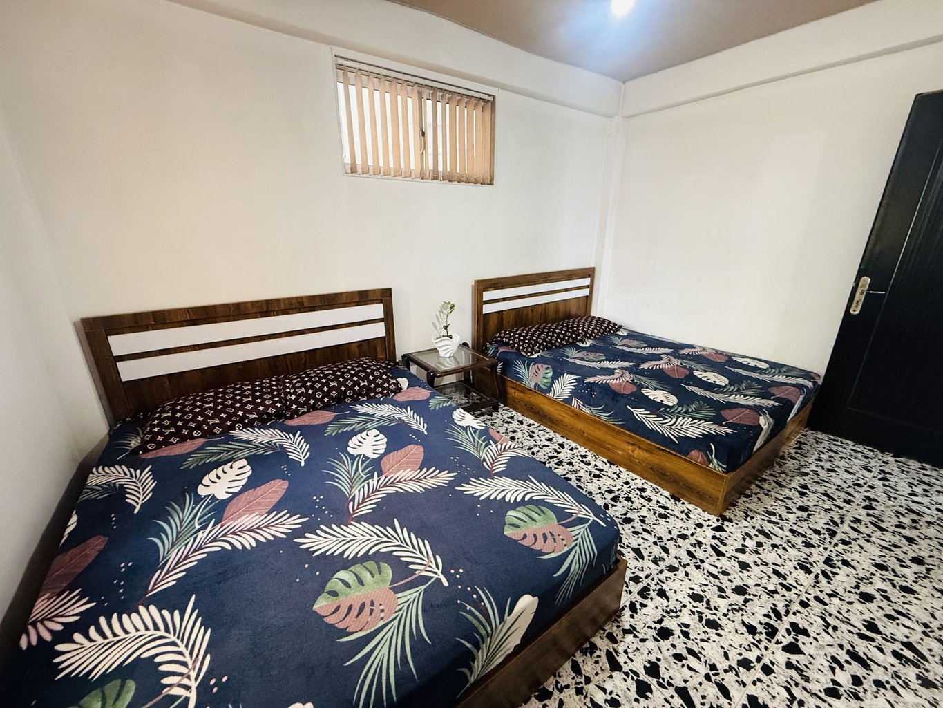 یک خوابه ساحلی آرش واحد 6