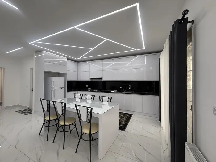 ویلا دوخوابه ساحلی پارمیس 12 - آشپزخانه