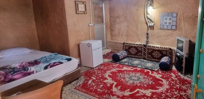 اقامتگاه سنتی اسماء خاتون - واحد گل سمبل