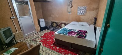 اقامتگاه سنتی اسماء خاتون - واحد گل سمبل