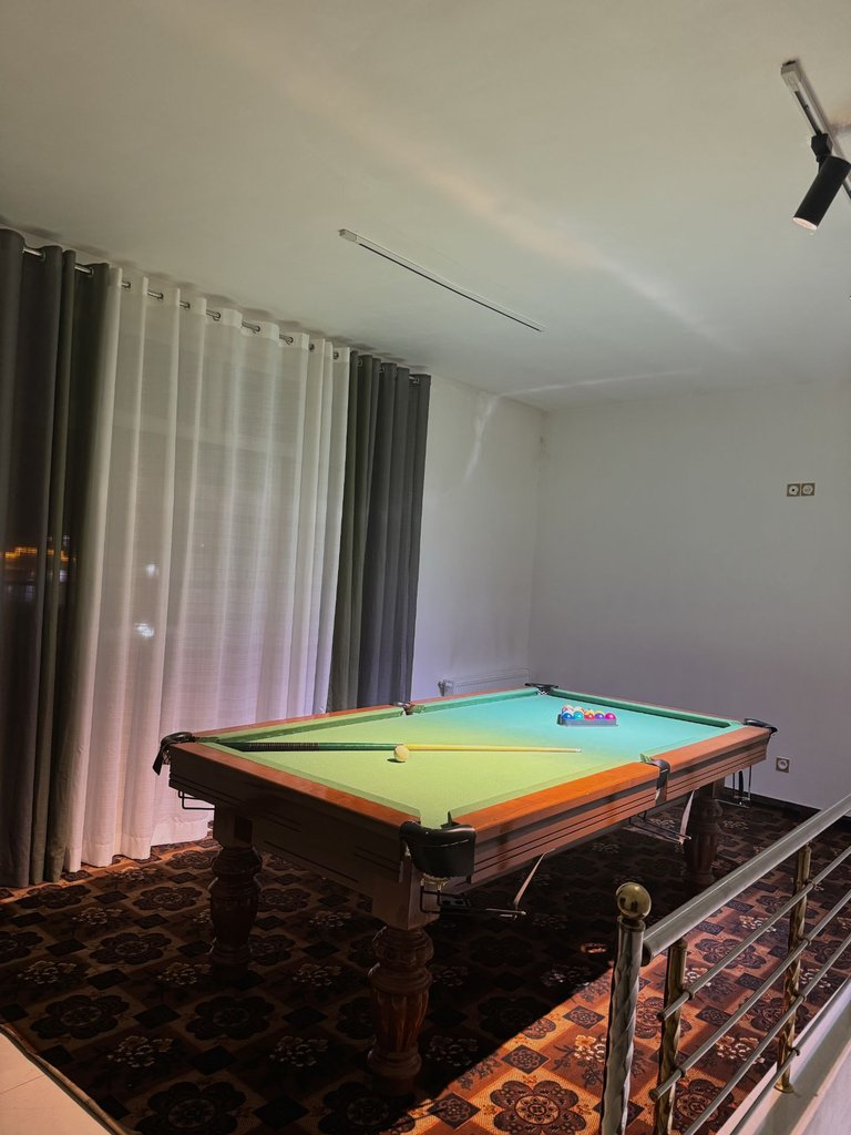 ویلا دوخوابه دوبلکس استخر آبگرم با بیلیارد شاهان 6