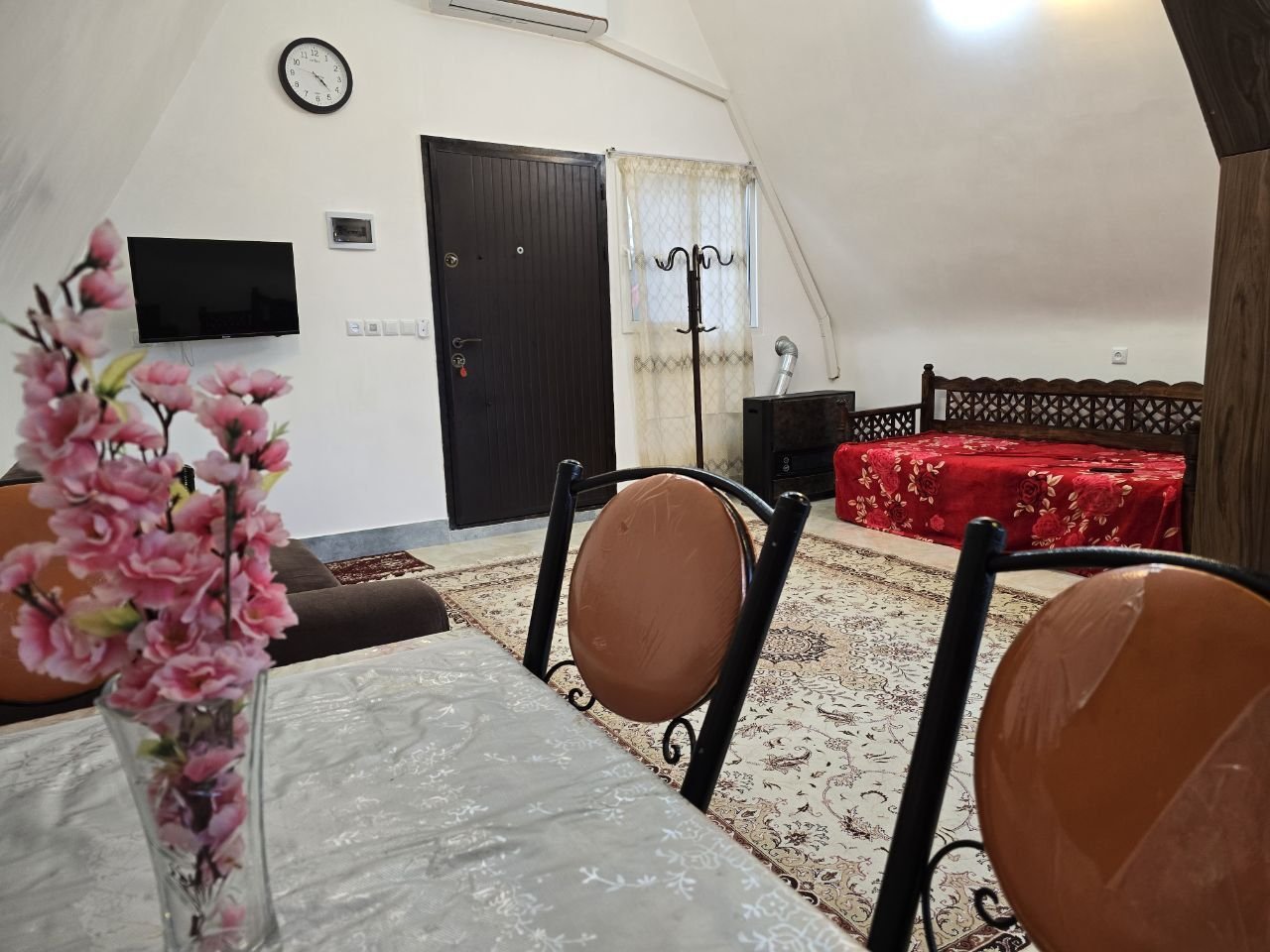 کلبه یک خوابه جنگلی دوبلکس ارغوان