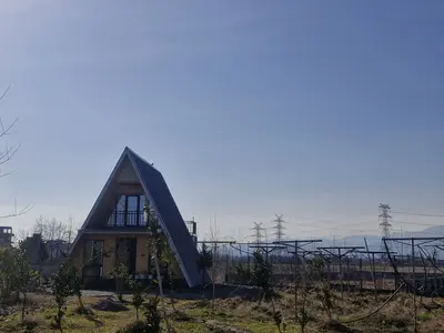 کلبه یک خوابه سوئیسی ساحلی دریا