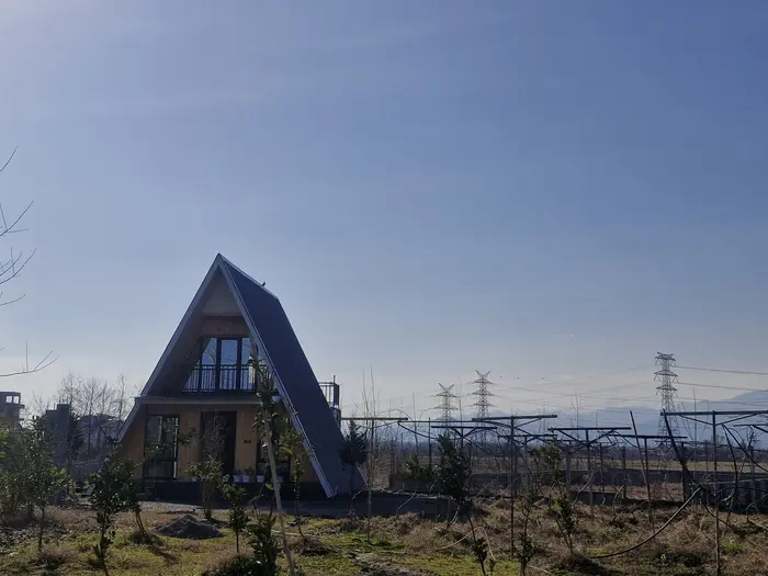 کلبه یک خوابه سوئیسی ساحلی دریا