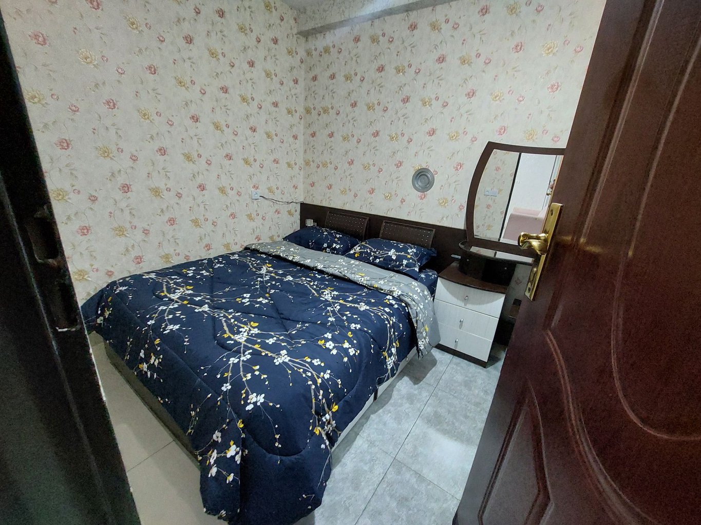 سوئیت یک خوابه رامین 2 - اطاق خواب