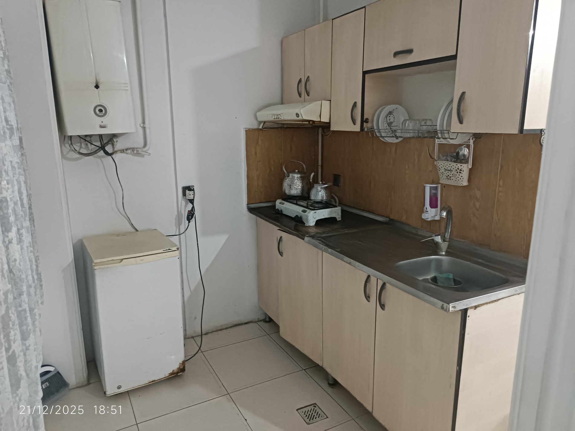 مسافرخانه سوئیت آپارتمان نخعی  - واحد 202