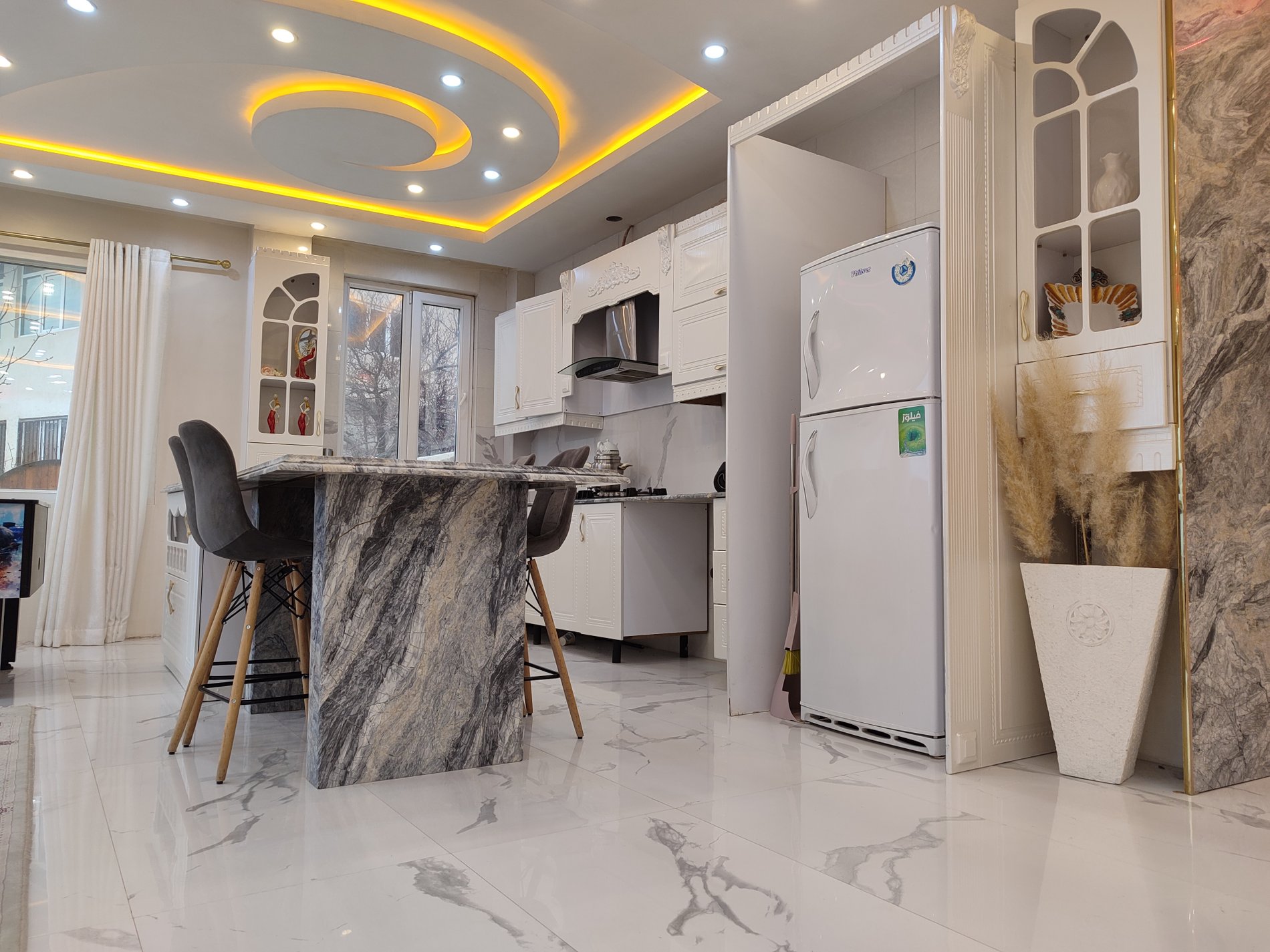 ویلا یک خوابه استخردار آبگرم امامه