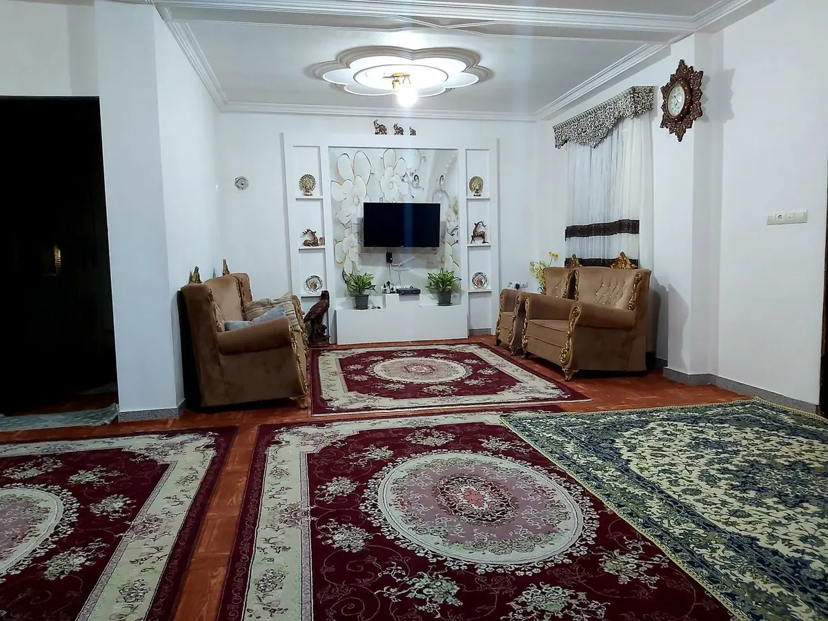 ویلا دوخوابه  دلنشین نور - پذیرایی