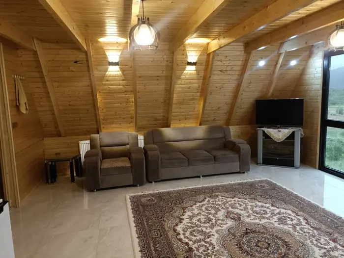 کلبه یک خوابه دوبلکس سوئیسی باغ معروف