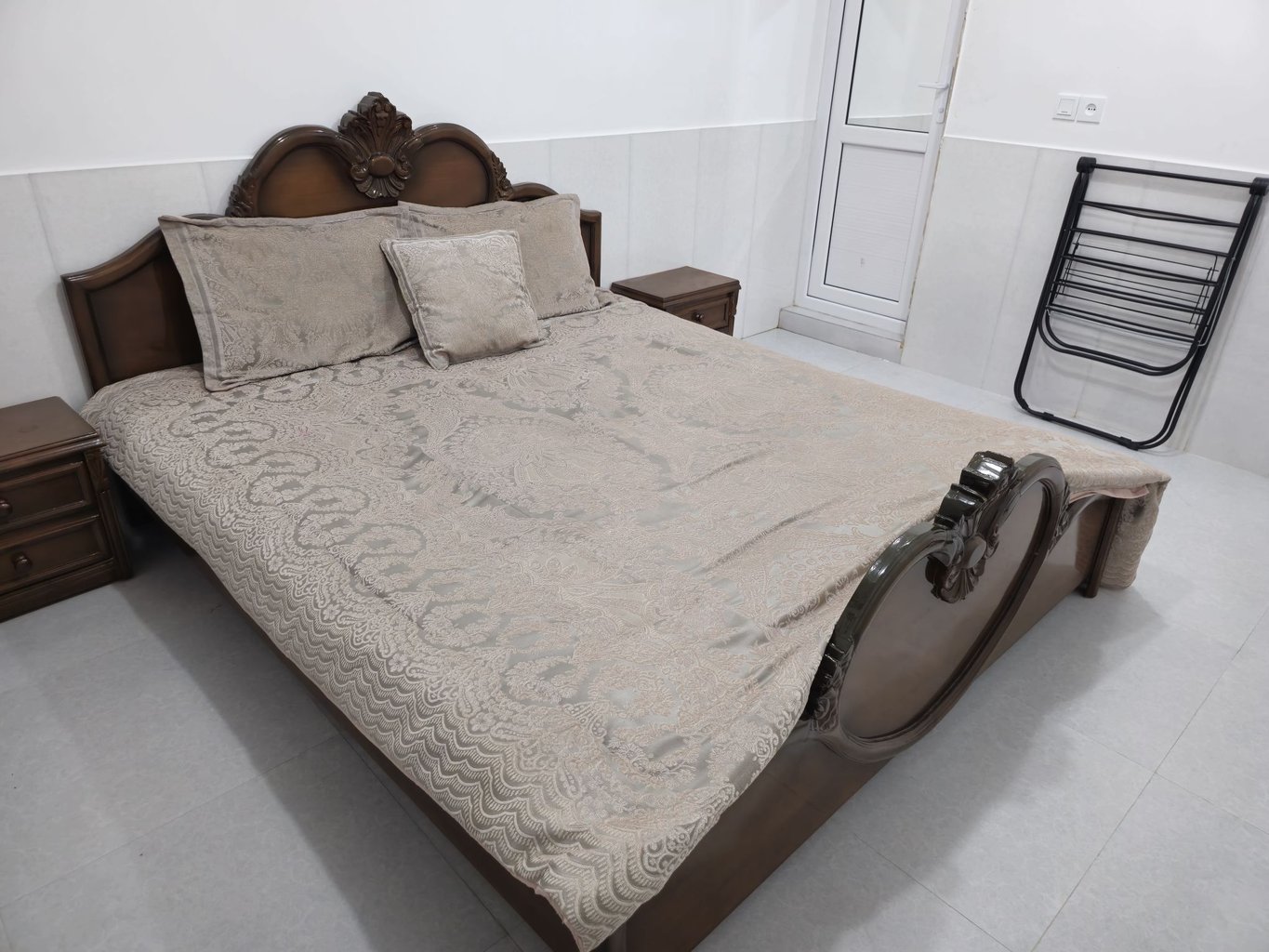 ویلا یک خوابه استخردار سرکره