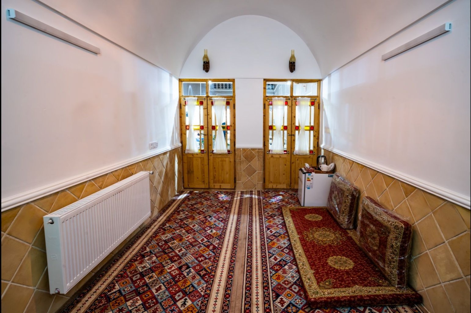 بومگردی مِیبُدار - واحد ۱