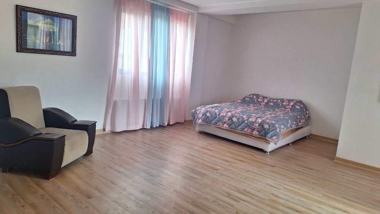 دوخوابه خونه مانا