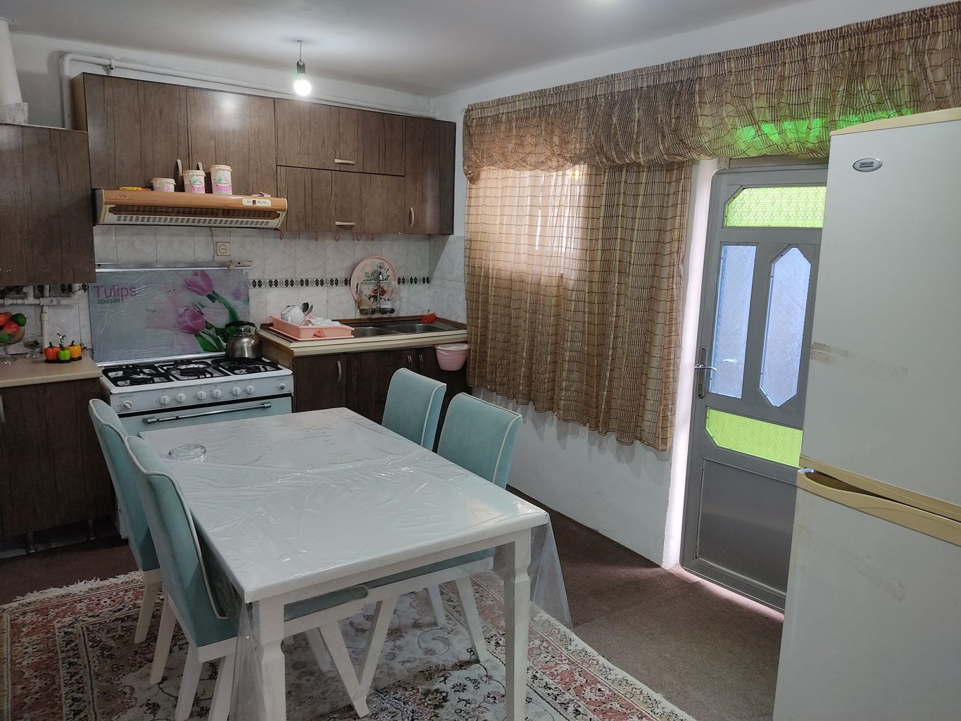 فلت گلستانه