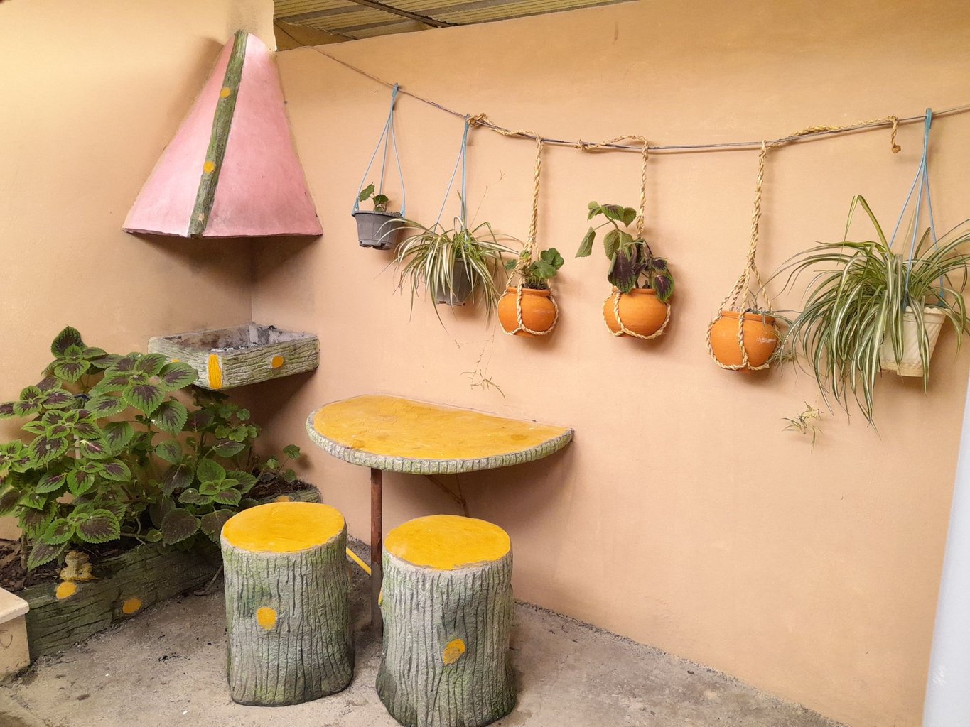 سوئیت فلت روستایی باران