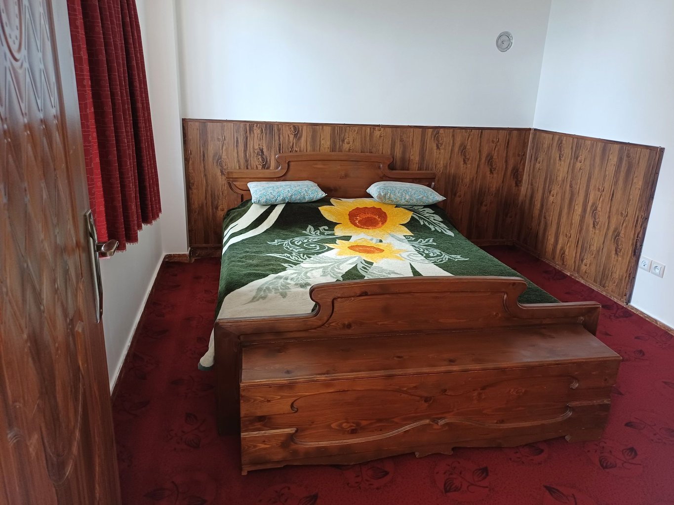 ویلا یک خوابه شقایق 3