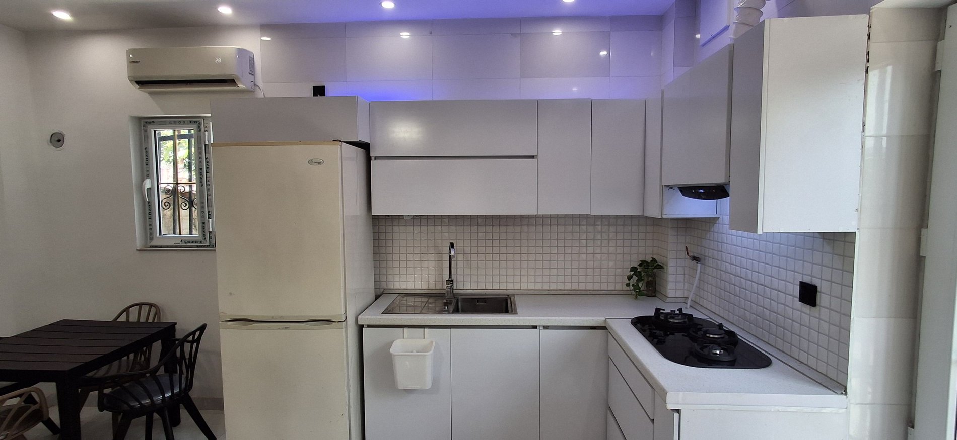 یک خوابه سه نوبر