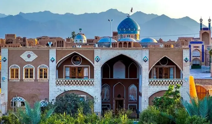 بوم گردی عمارت مهربانو - واحد شهر بانو