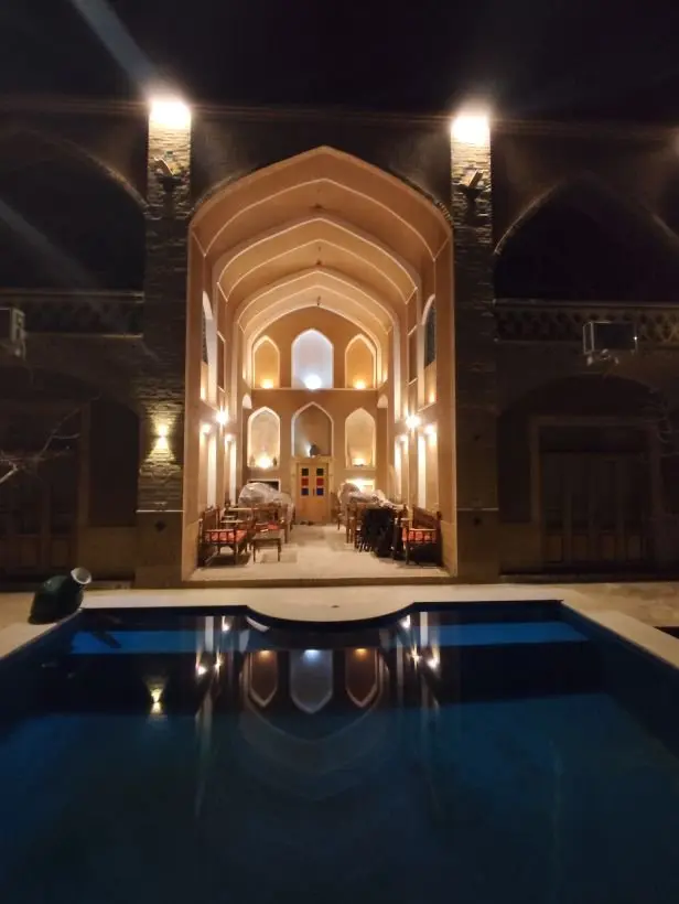 بوم گردی عمارت مهربانو - واحد نیک بانو