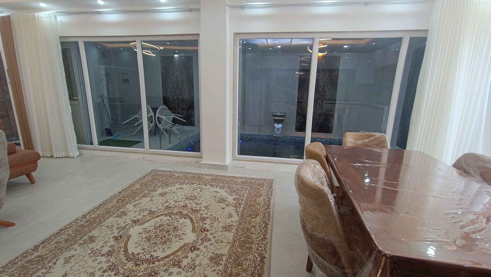 دوخوابه استخردار آبگرم طاها 2