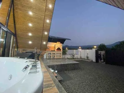 کلبه دوخوابه سوئیسی جکوزی دار گل نارنج