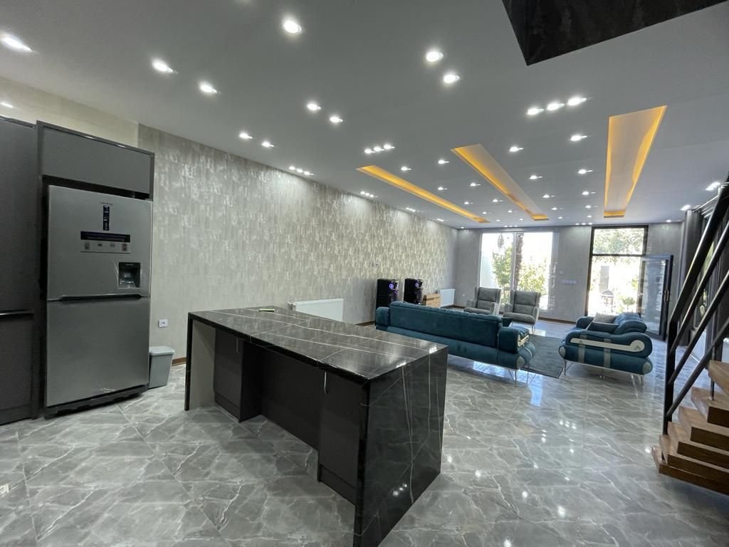 سه خوابه دوبلکس استخردار آبگرم مهستان