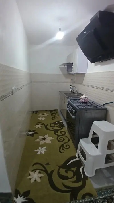 سوئیت فلت آذرنیا