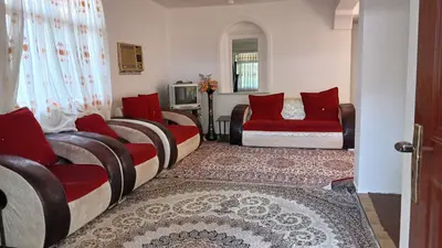 ویلا یک خوابه روستایی آذرنیا