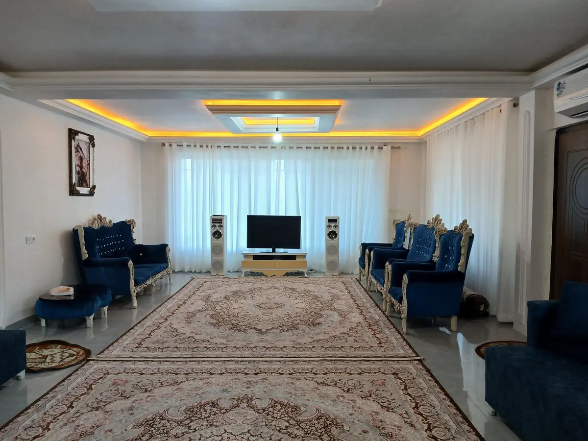 ویلا دوخوابه عمارت پدربزرگ