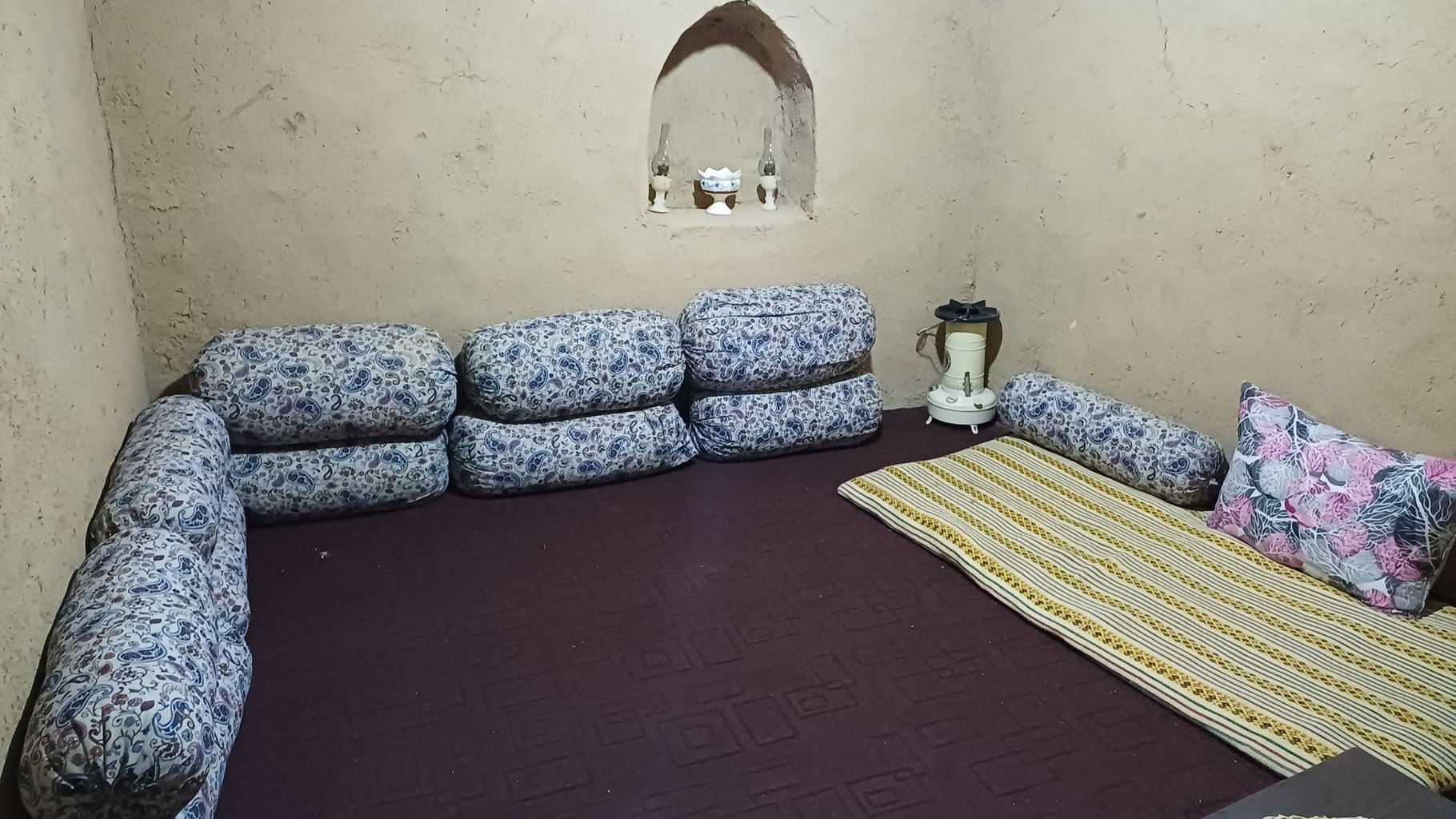 بوم گردی آلتین - واحد رز