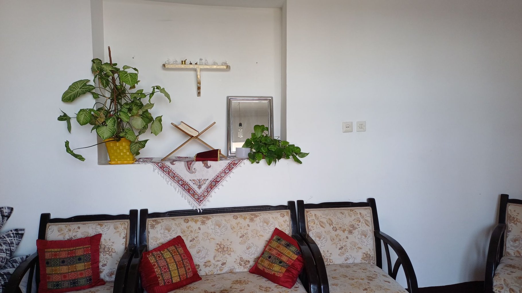 بوم گردی آلتین - واحد رز