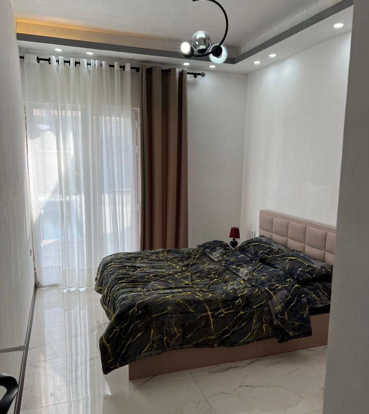 ویلا دوخوابه استخردار آبگرم فلورا