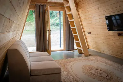 کلبه یک خوابه سوئیسی برن رو - واحد 1