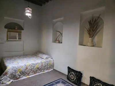 بومگردی مِیلس - واحد ۱۰۱