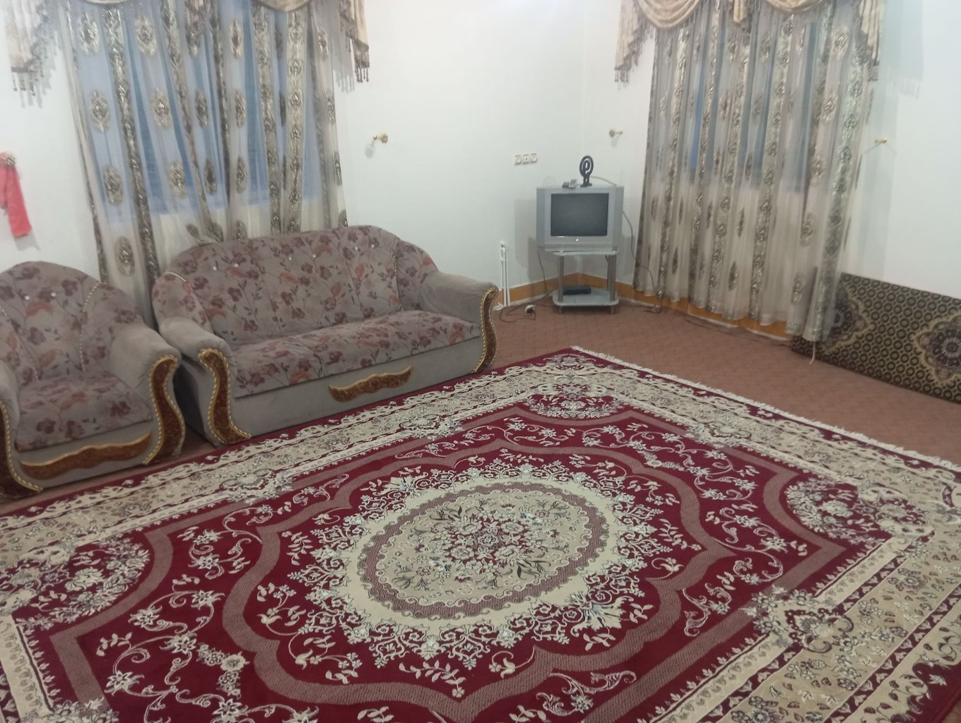 ویلا دوخوابه بنیادی