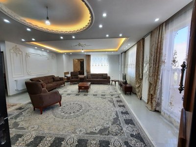 آپارتمان دوخوابه جکوزی دار دانش