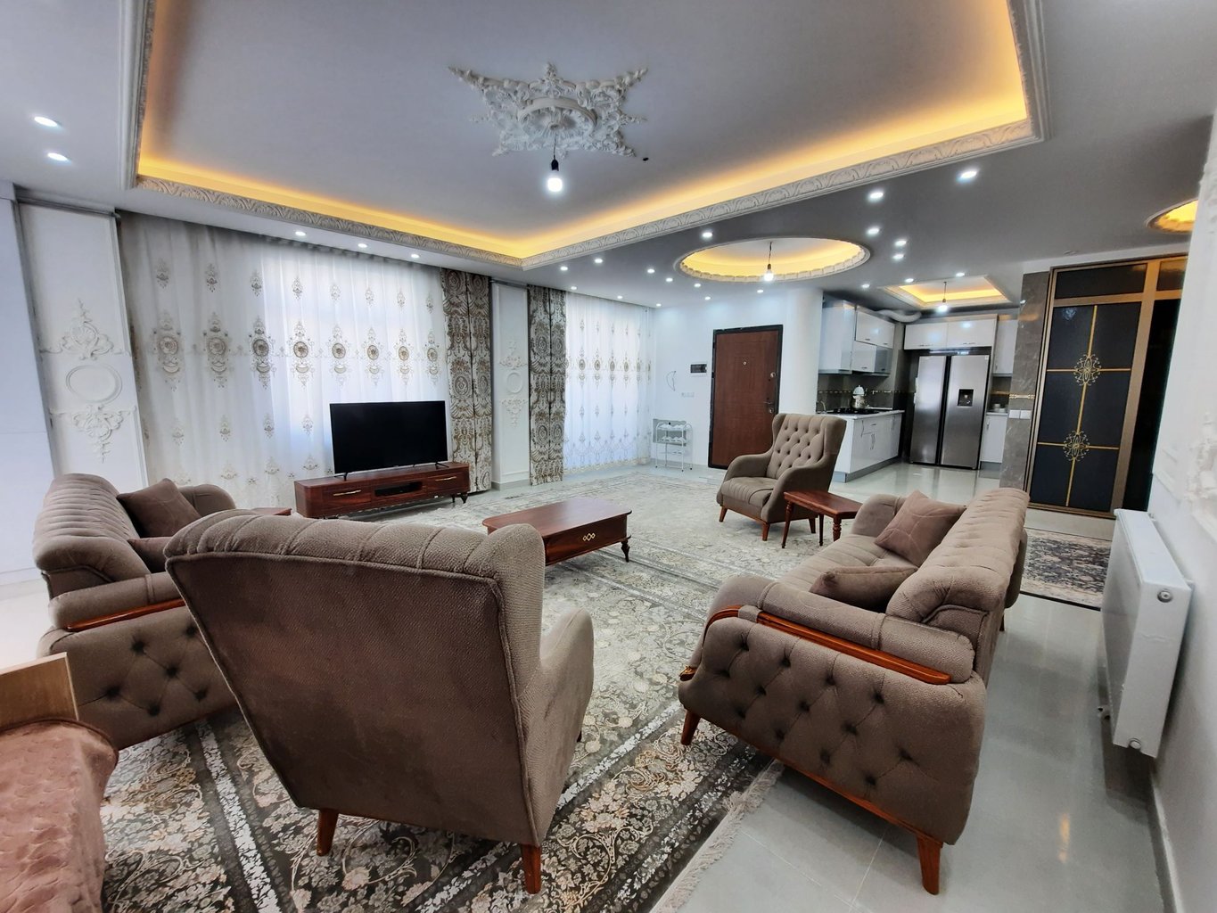 آپارتمان دوخوابه جکوزی دار قدیری 2