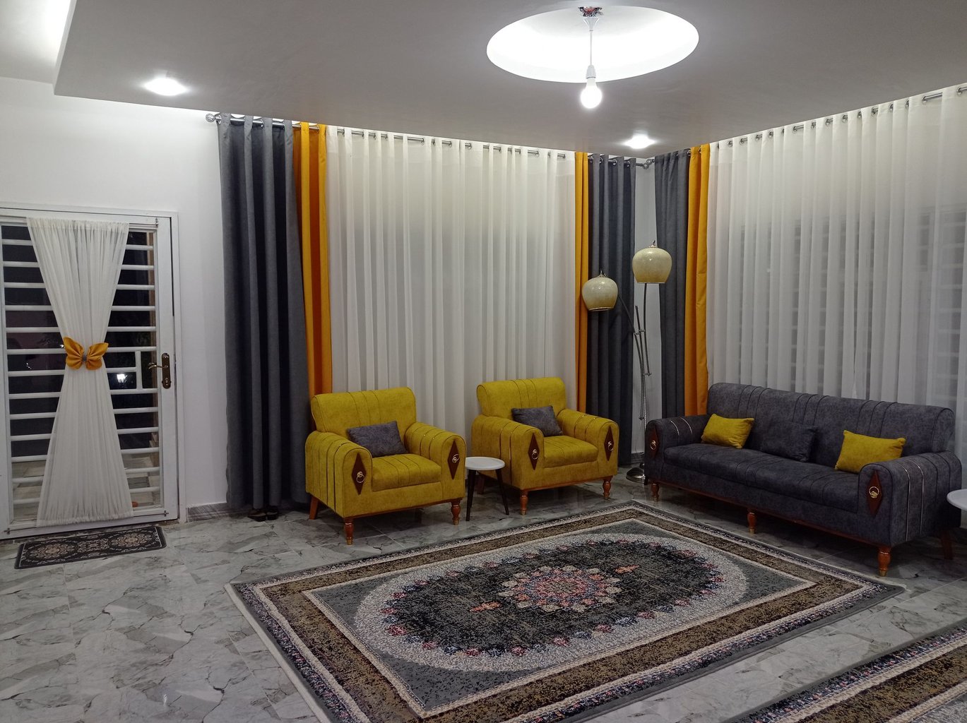 ویلا دوخوابه روستایی استخردار آبگرم ماندگار