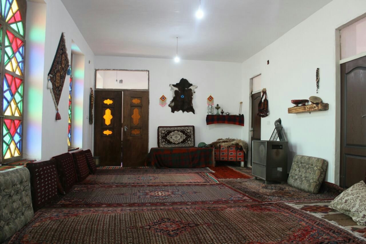 سابات واحد 1 - هال پذیرایی