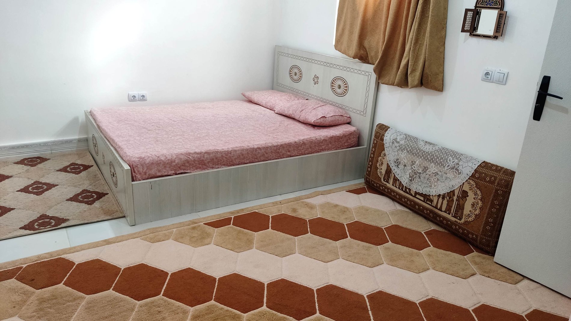 آپارتمان دوخوابه کیانشهر 1