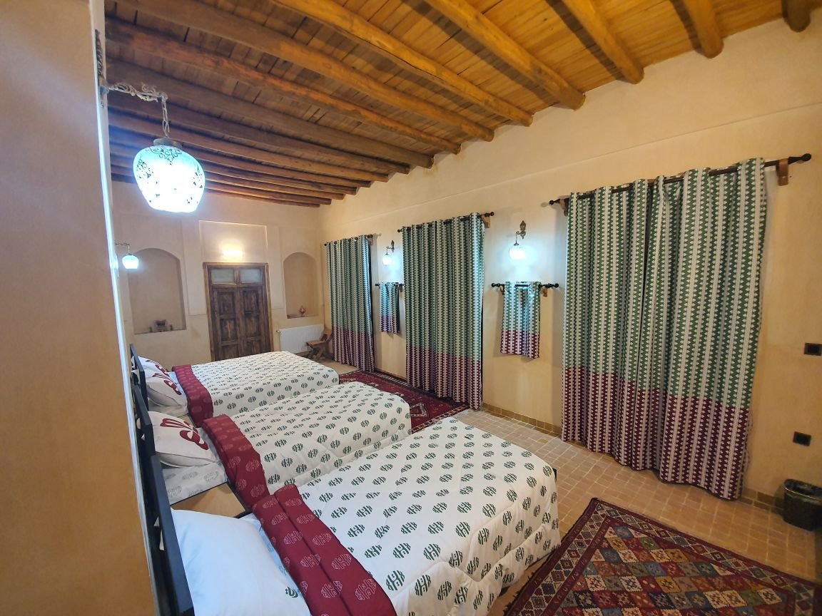 اقامتگاه سنتی خانه ساتی - واحد خان