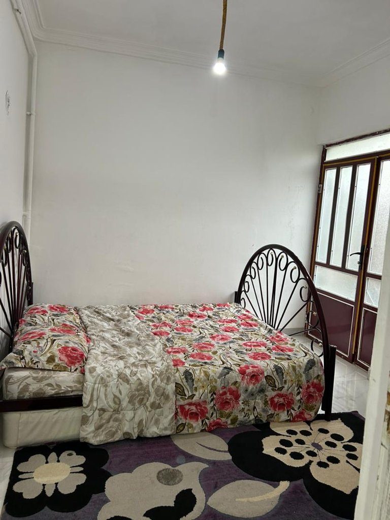 یک خوابه گل سرخ ابراهیم زاده