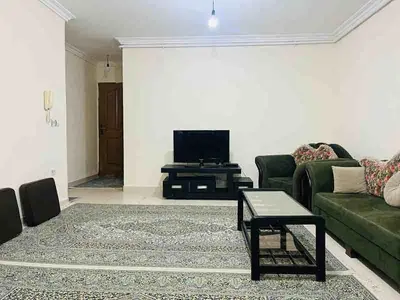 سوئیت یک خوابه گلسرخ 1