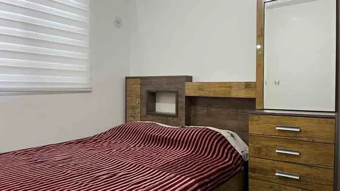 سوئیت یک خوابه گلسرخ 1 - انتخاب عنوان تصویر