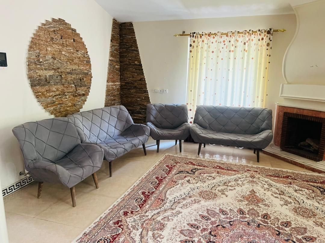 ویلا دوخوابه استخردار گل سرخ