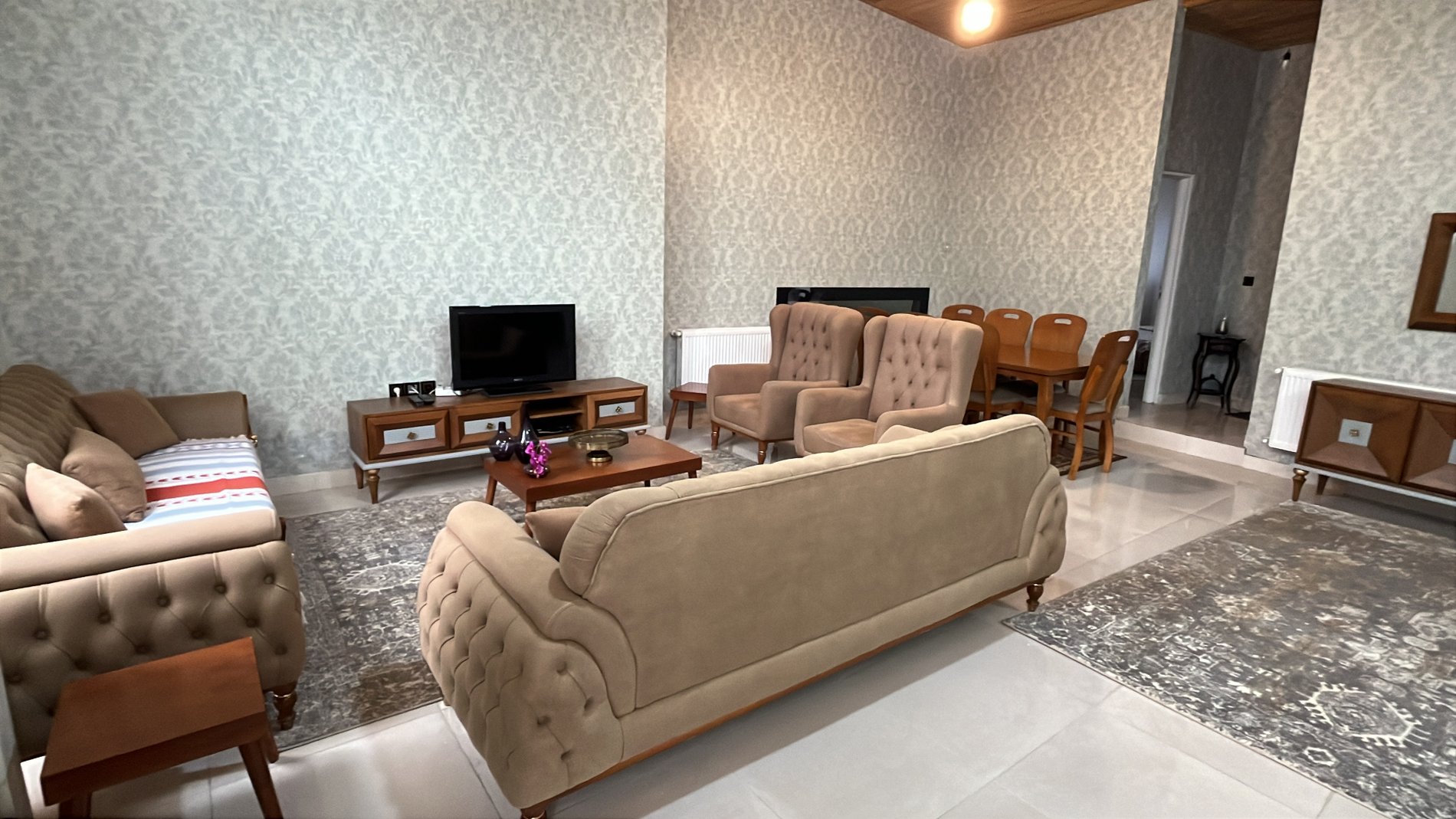 ویلا دوخوابه جنگلی یکتا