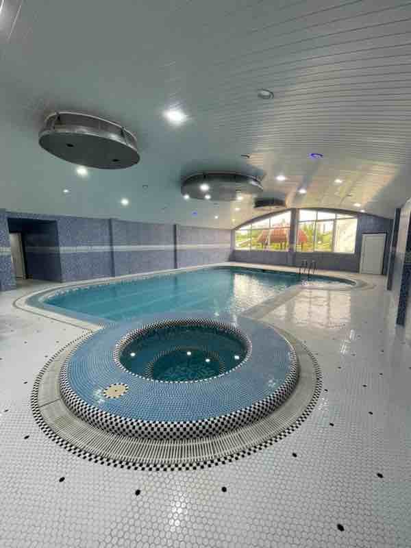 ویلا سه خوابه استخردار آبگرم بهار نارنج 2