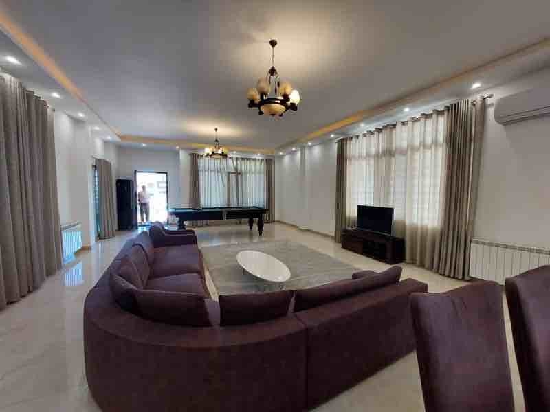 ویلا سه خوابه استخردار آبگرم یاقوت ۲