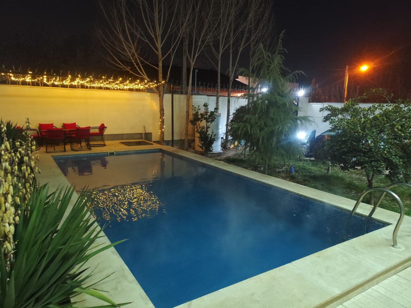 دوخوابه استخردار آبگرم شاهد