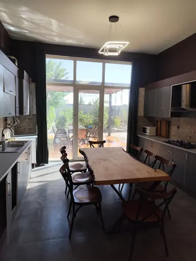 ویلا پنج خوابه استخردار آسمان